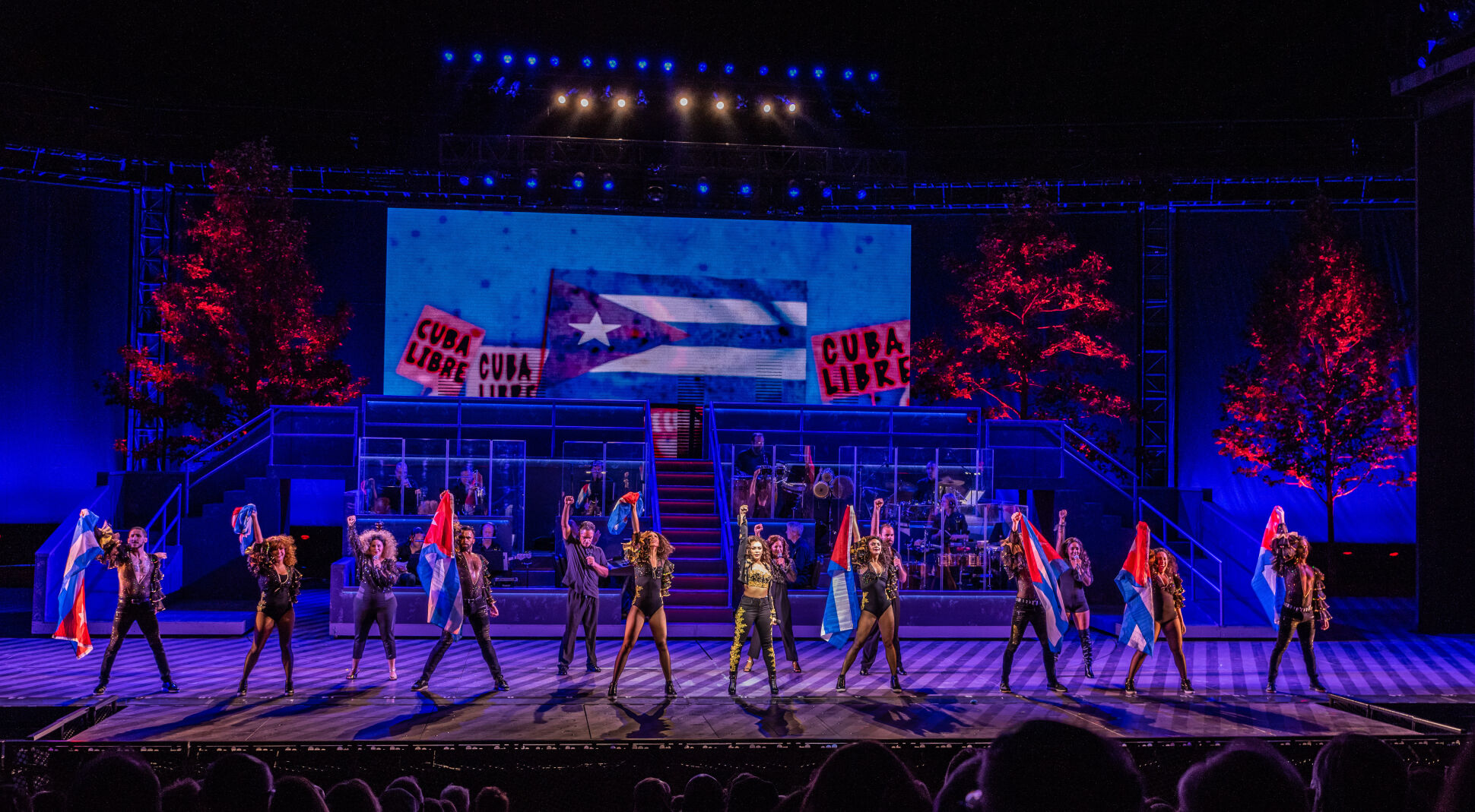 Company of 'On Your Feet!'